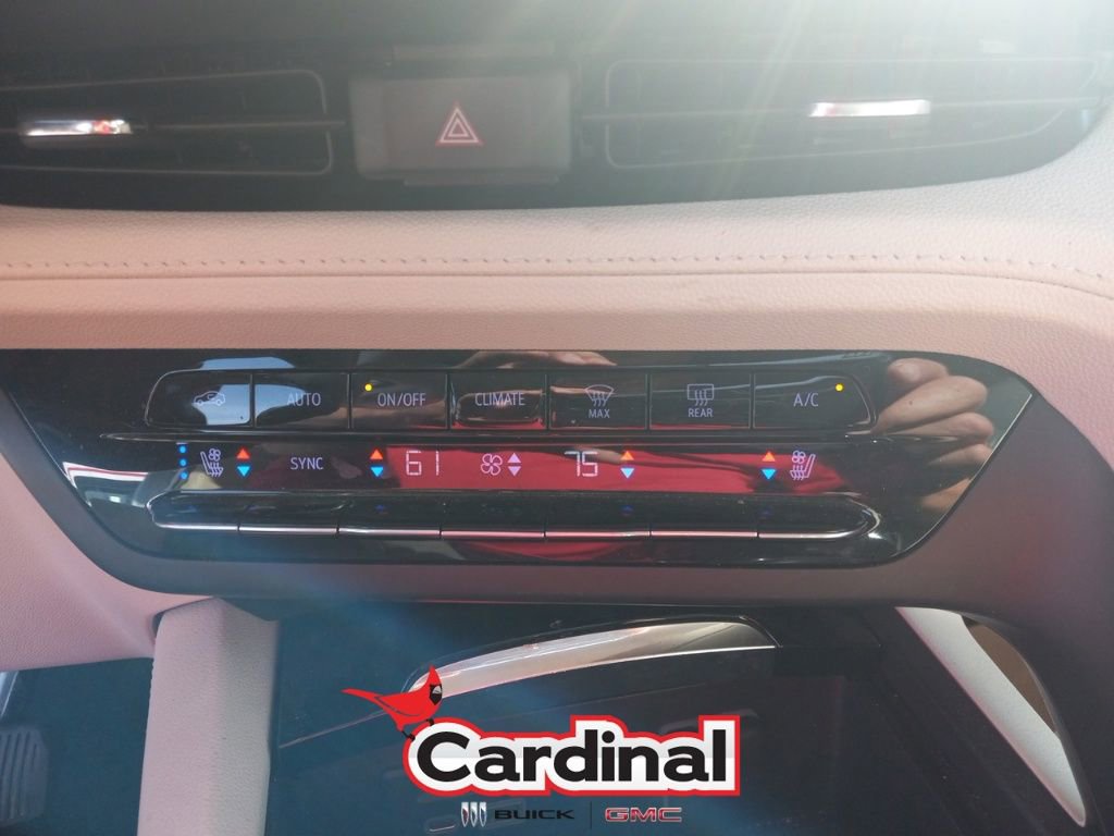 2022 Buick Envision Avenir photo 32