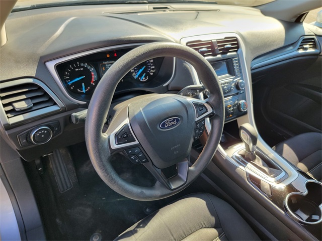 2014 Ford Fusion SE photo 13
