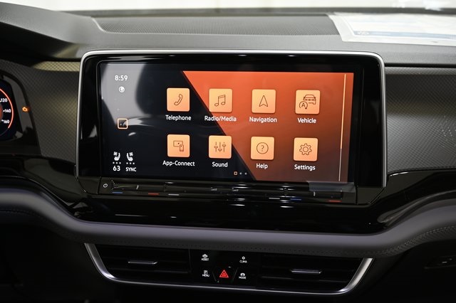 2024 Volkswagen Atlas Peak Edition SEL photo 4