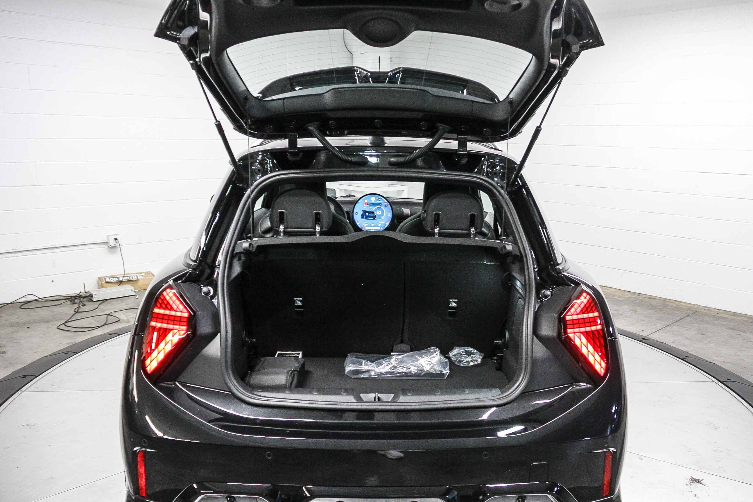 2026 Mini Cooper Hardtop S 2 Door Iconic photo 24