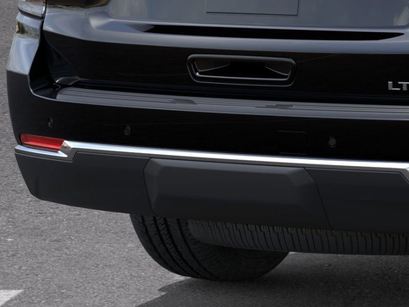 2026 Chevrolet Suburban LT photo 14