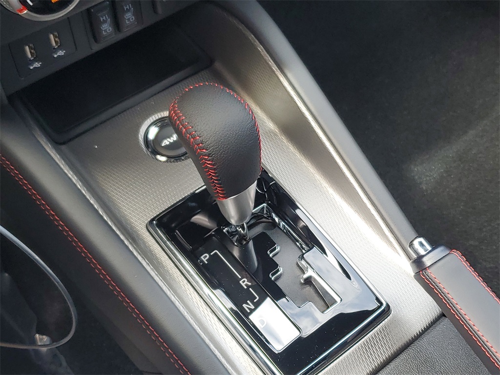 2025 Mitsubishi Outlander Sport ES SE LE photo 28