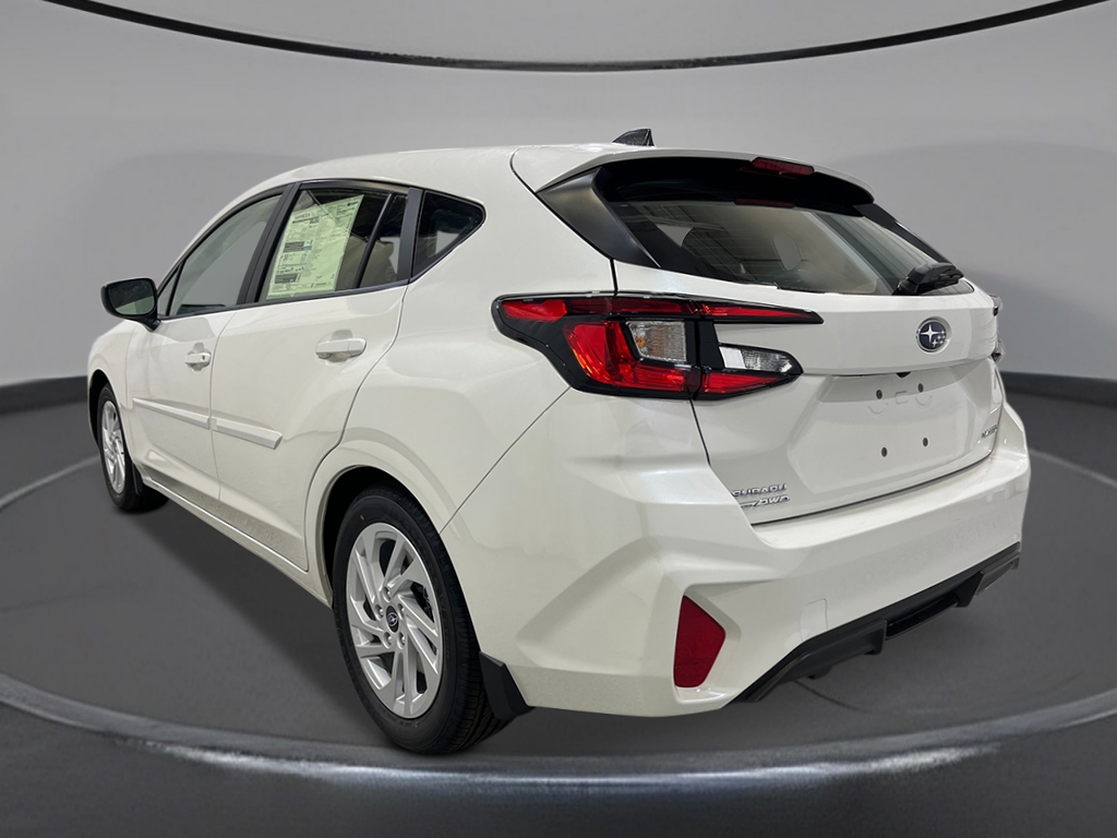 2025 Subaru Impreza Base photo 2
