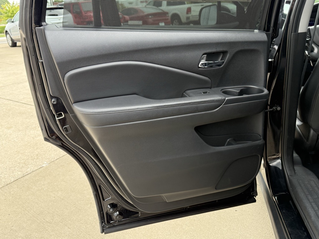 2020 Honda Pilot EX-L photo 18