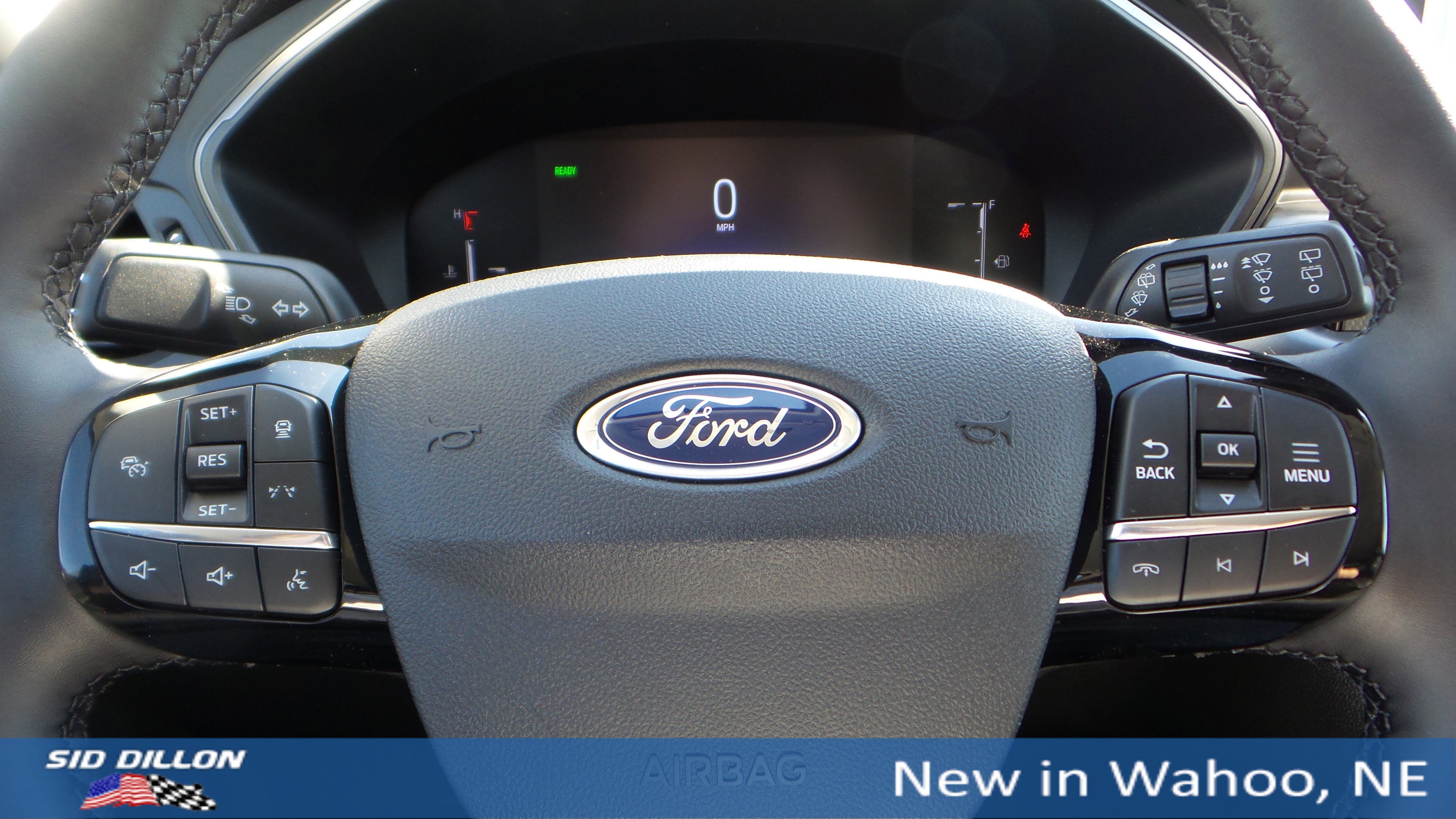 2025 Ford Escape Plug-In Hybrid photo 8