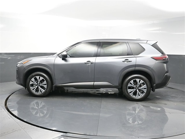 2021 Nissan Rogue SV photo 4