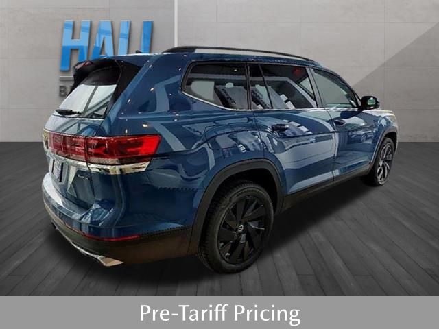 2025 Volkswagen Atlas SE Technology photo 4