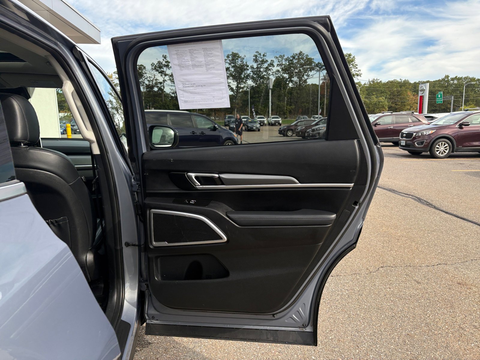 2020 Kia Telluride S photo 31