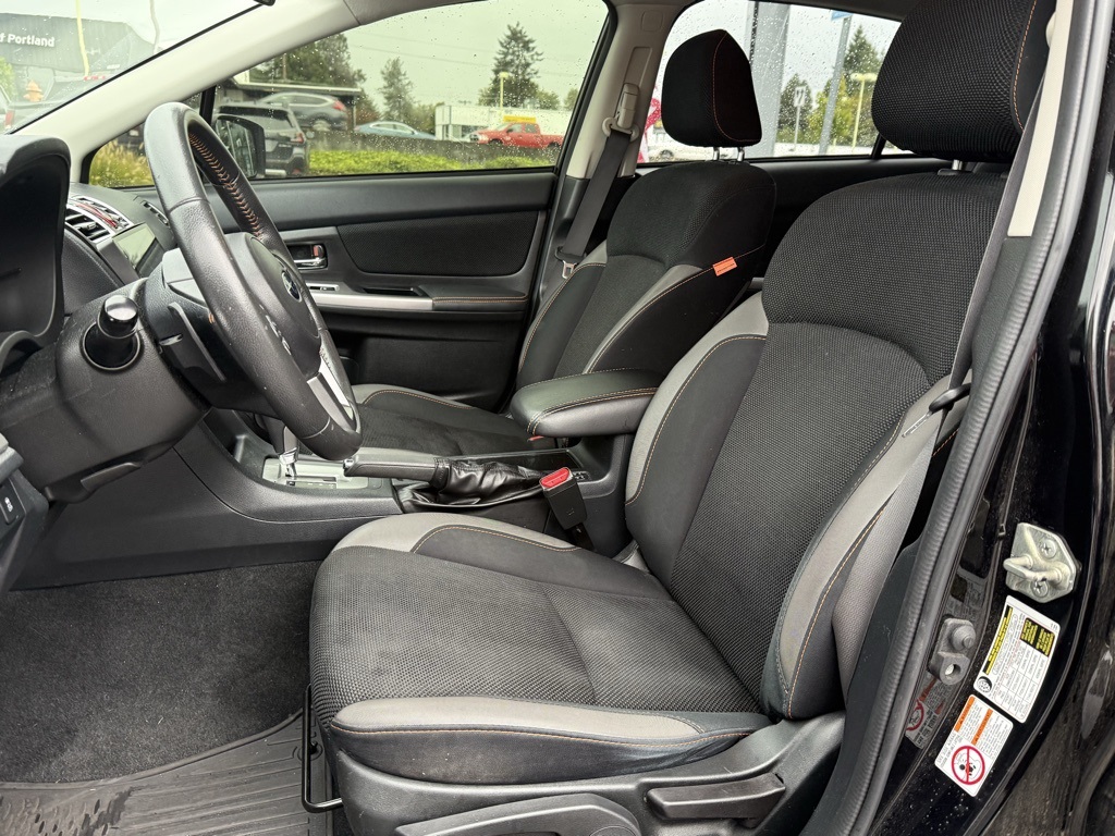 2017 Subaru Crosstrek 2.0i Premium photo 8