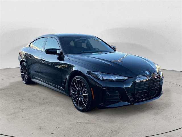 2025 BMW i4 M50's photo