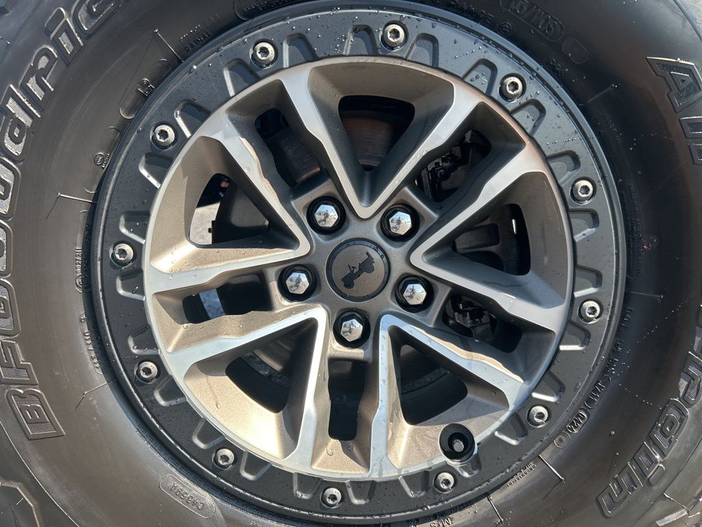 2024 Jeep Wrangler Rubicon 392 photo 9