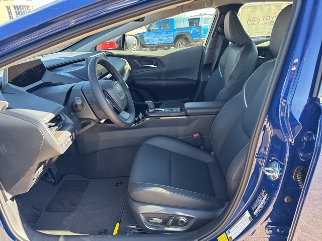 2024 Toyota Prius XLE photo 14
