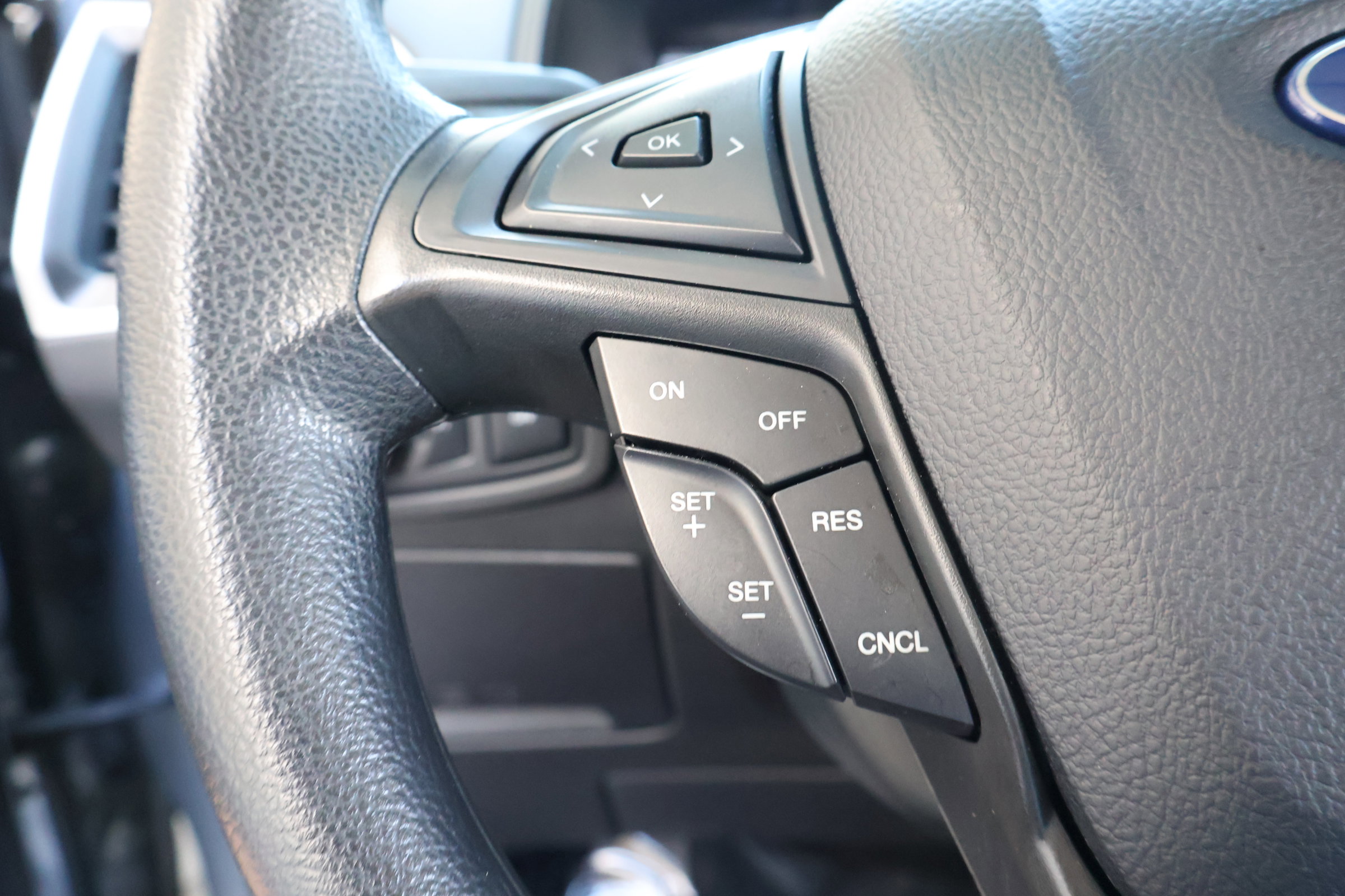 2022 Ford Edge SE photo 23