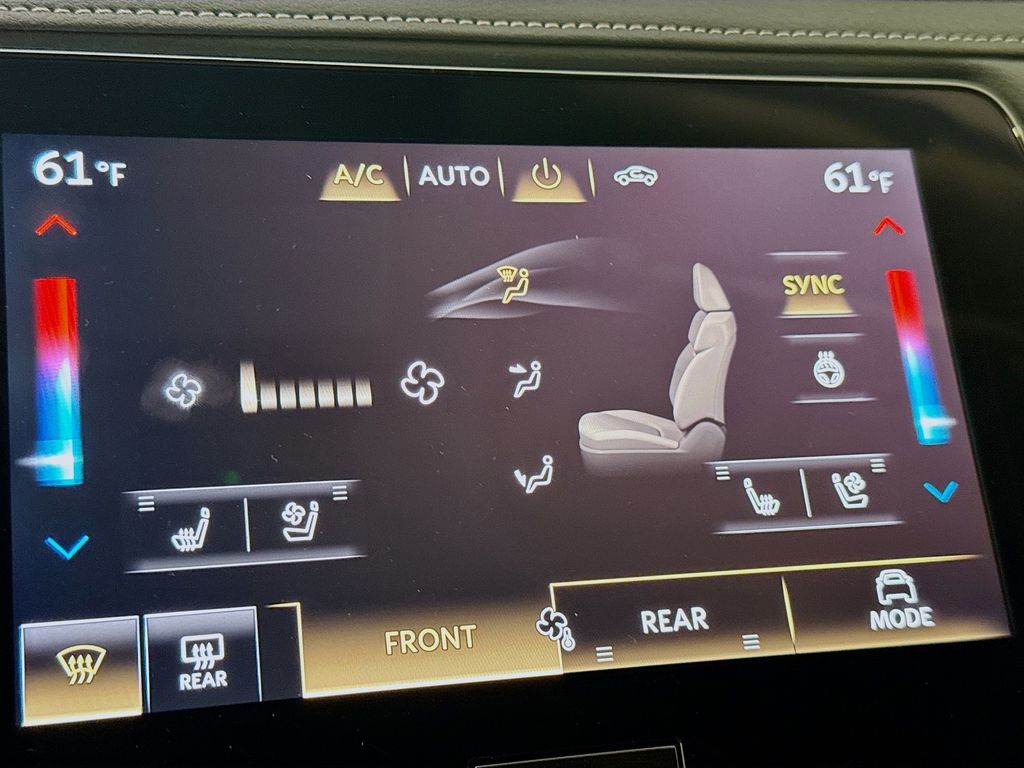 2025 Infiniti QX80 Luxe photo 17