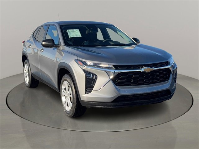 2024 Chevrolet Trax LS's photo