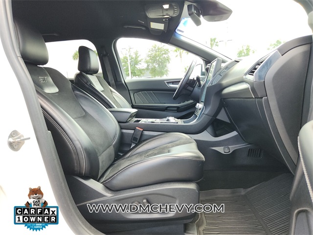 2021 Ford Edge ST photo 19