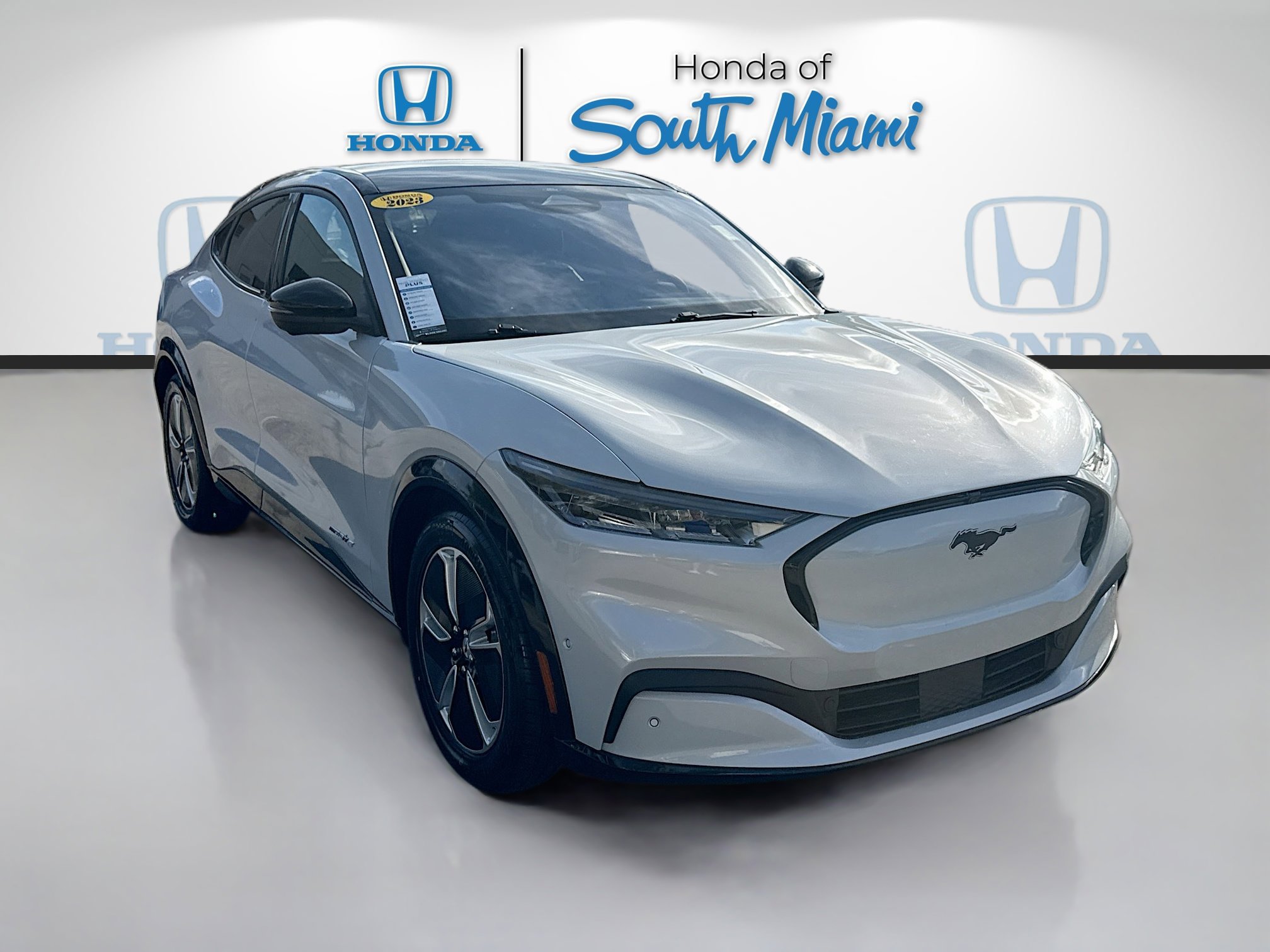 2023 Ford Mustang Mach-E Premium RWD