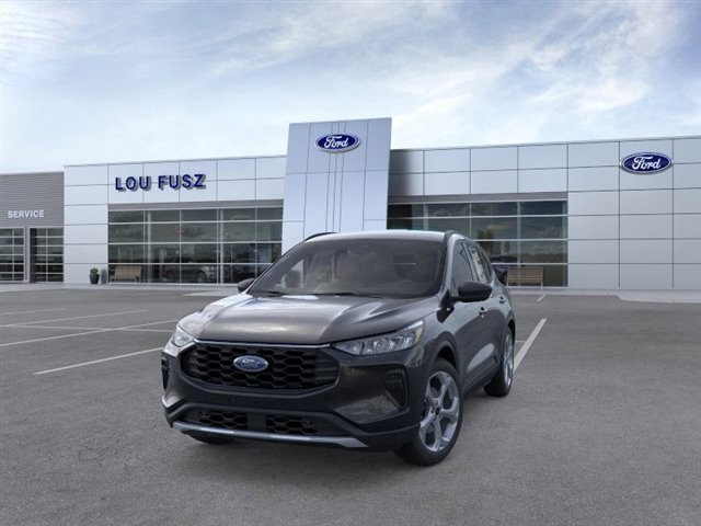 2026 Ford Escape ST-Line photo 2