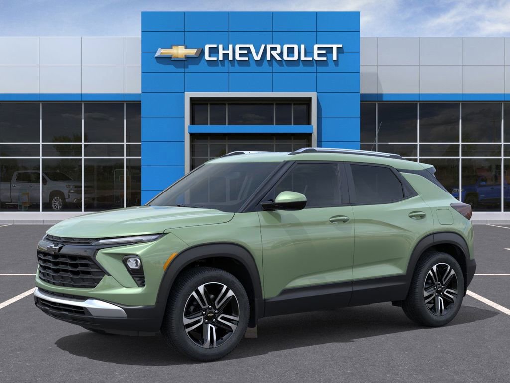2026 Chevrolet Trailblazer LT photo 2
