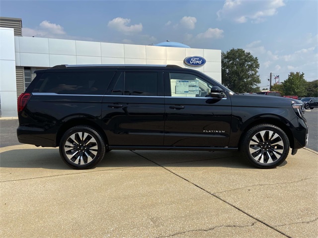 2025 Ford Expedition MAX Platinum photo 2