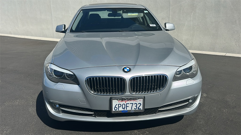 Used 2011 BMW 5 Series 528i with VIN WBAFR1C58BC740469 for sale in Indio, CA