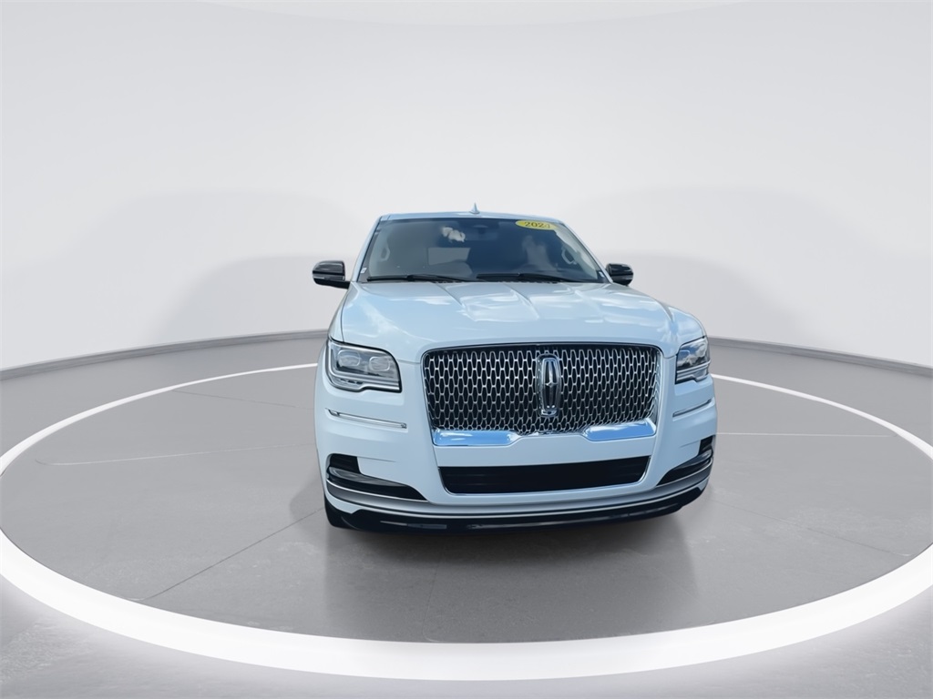 2024 Lincoln Navigator L Reserve photo 2
