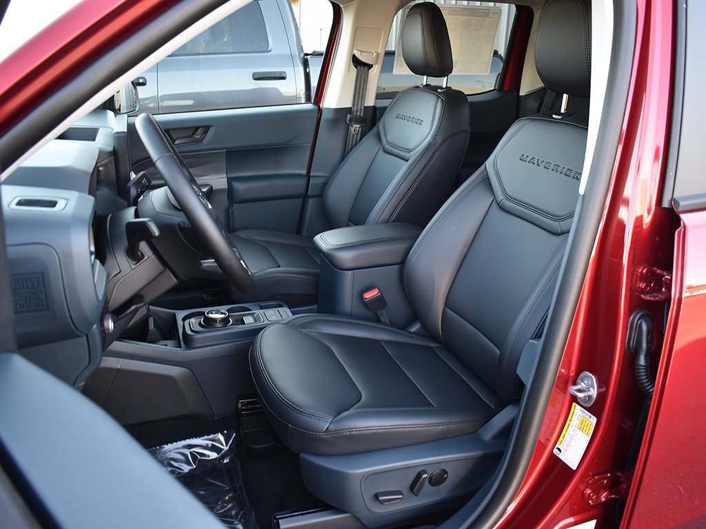2025 Ford Maverick Lariat photo 4