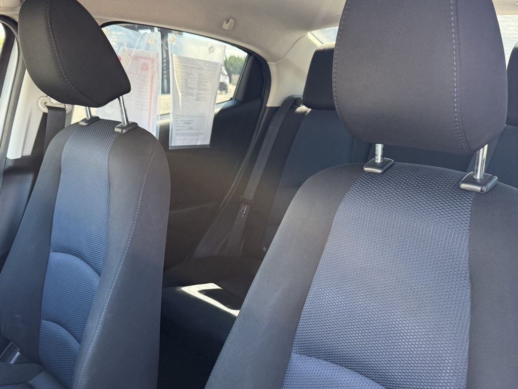 2017 Toyota Yaris iA Base photo 19