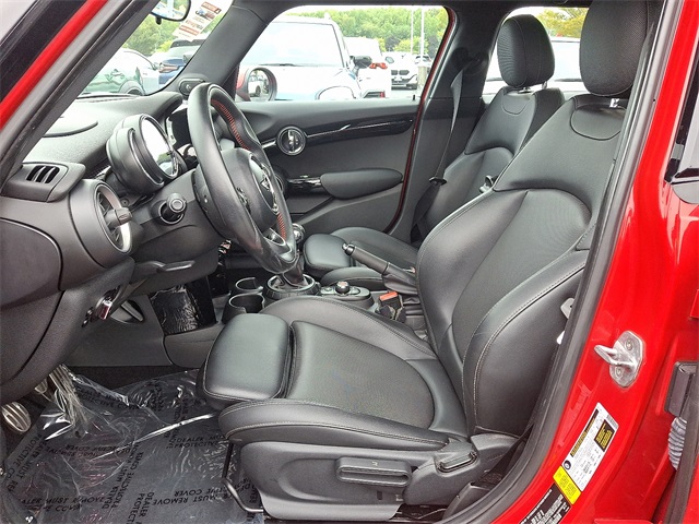 2015 Mini Cooper 4 Door Hardtop S photo 13