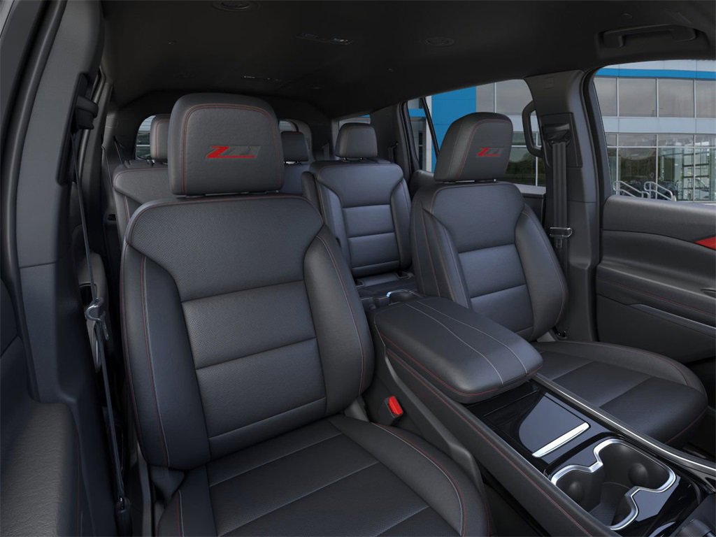 2026 Chevrolet Traverse Z71 photo 13