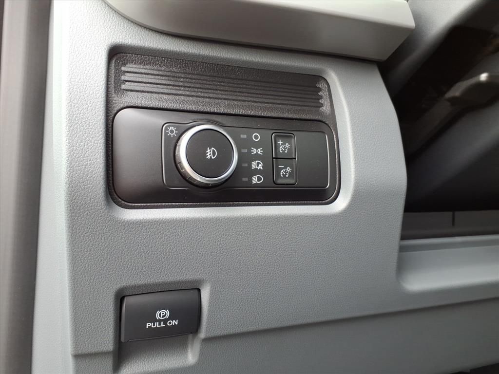2024 FORD F-350 - Image 39