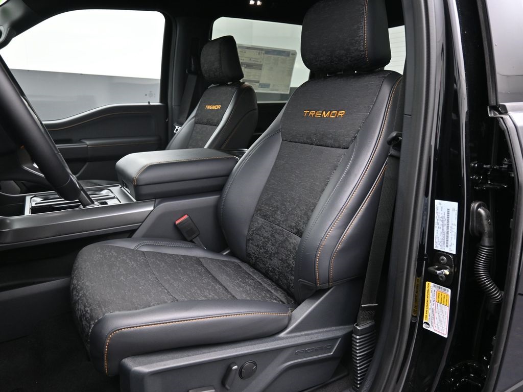 2025 Ford F-150 Tremor photo 9