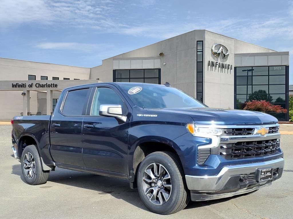 2022 Chevrolet Silverado 1500 LT's photo