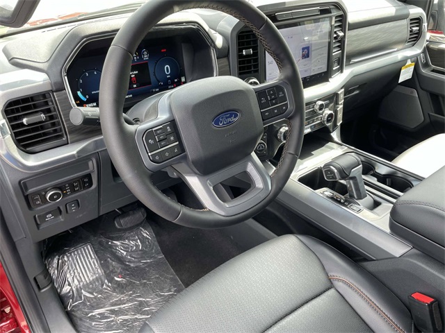 2025 Ford F-150 Lariat photo 10