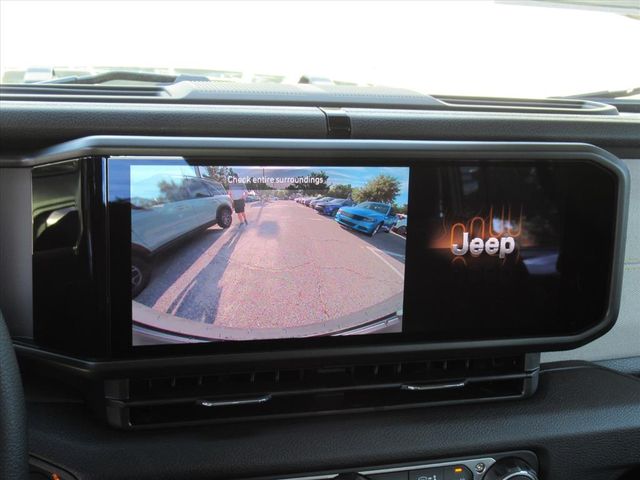 2025 Jeep Wrangler Sport photo 23