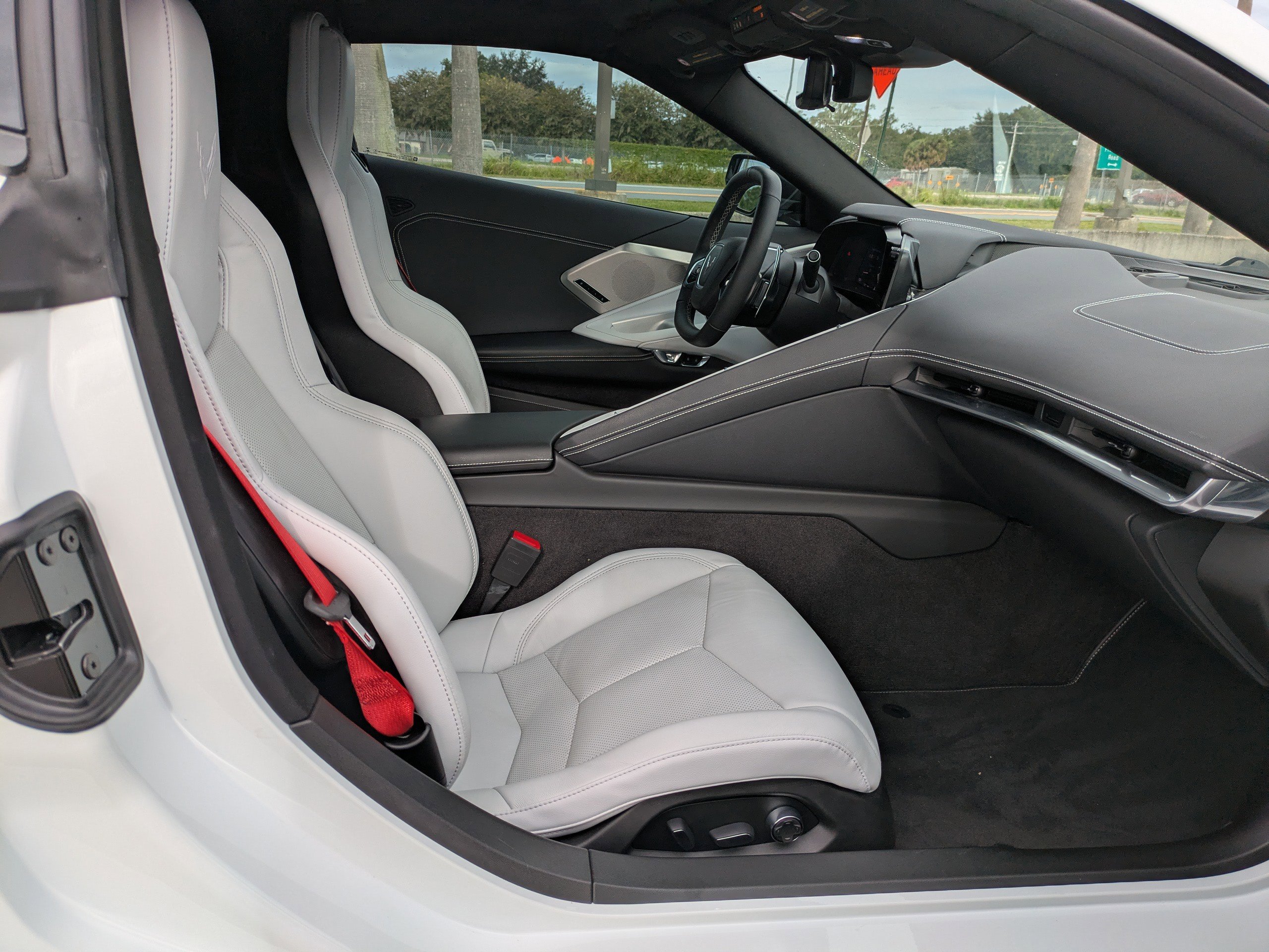 2023 Chevrolet Corvette 2LT photo 15