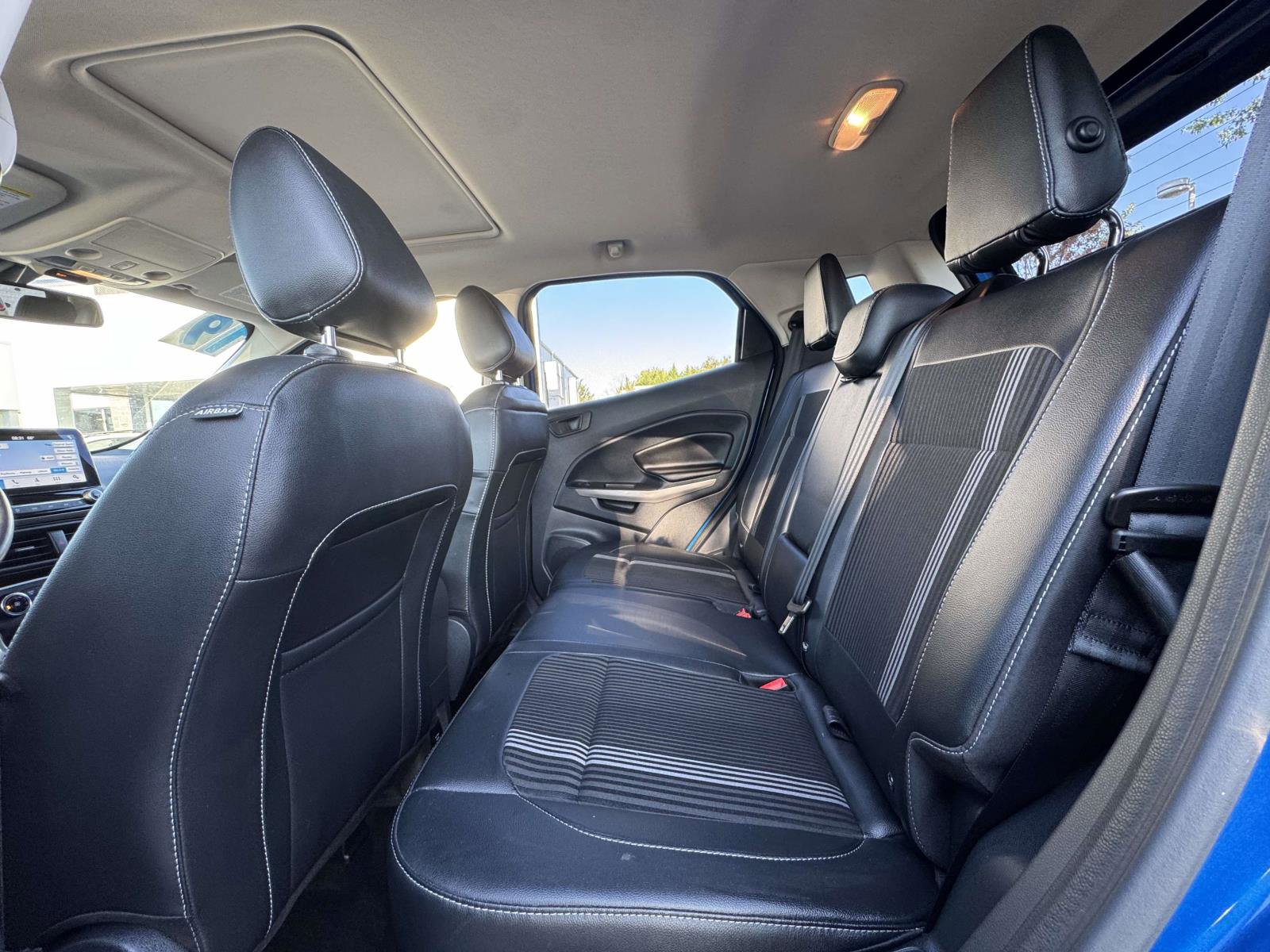 2019 Ford EcoSport SES photo 11