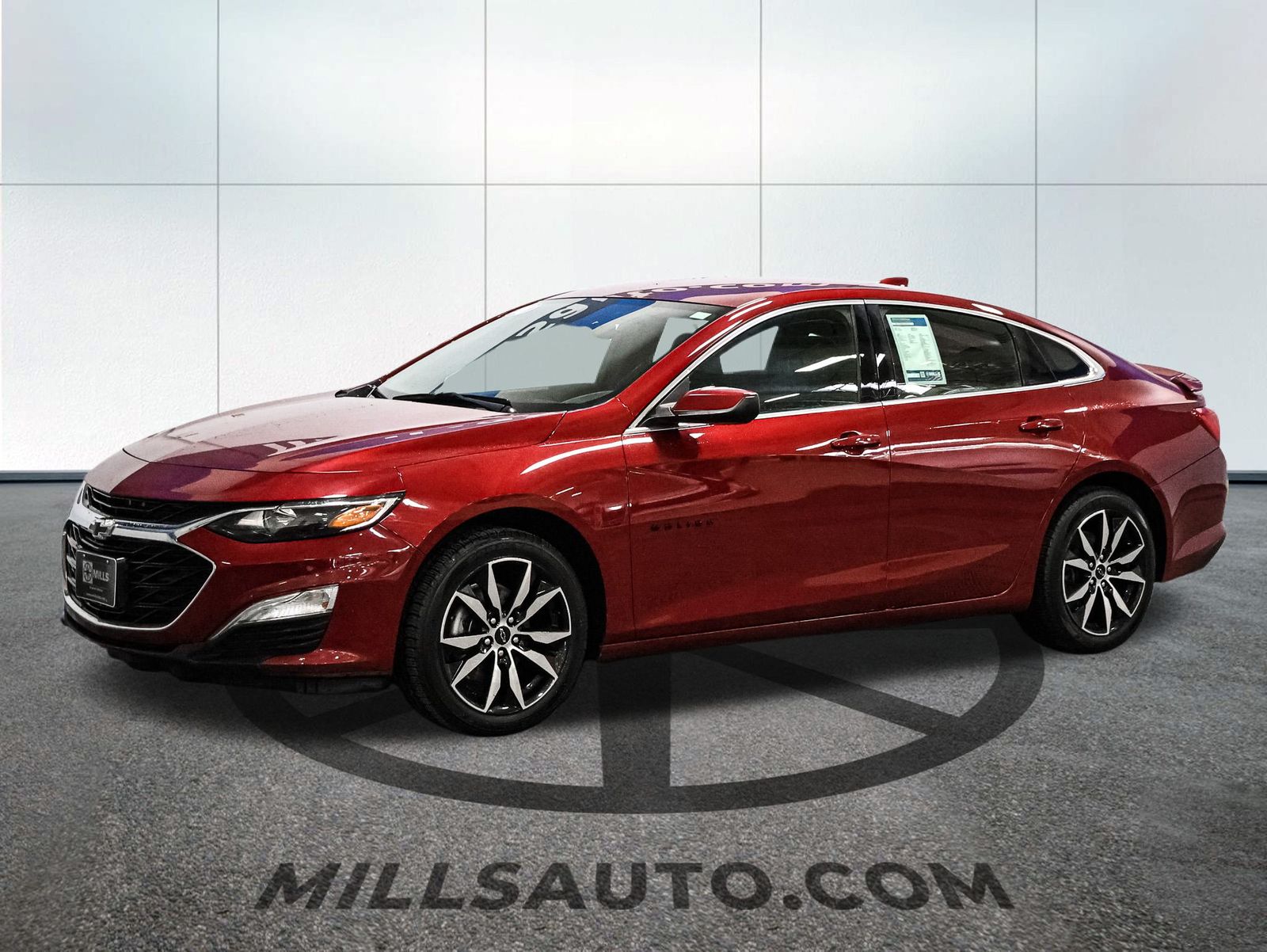 Used 2020 Chevrolet Malibu RS with VIN 1G1ZG5ST4LF042799 for sale in Baxter, Minnesota