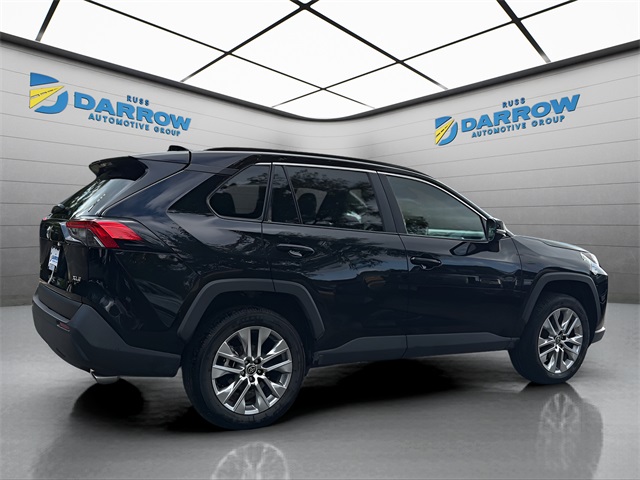 2025 Toyota RAV4 XLE Premium photo 4