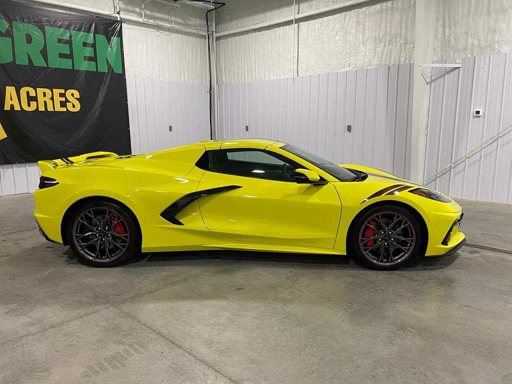 2023 Chevrolet Corvette Stingray 4LT photo 3