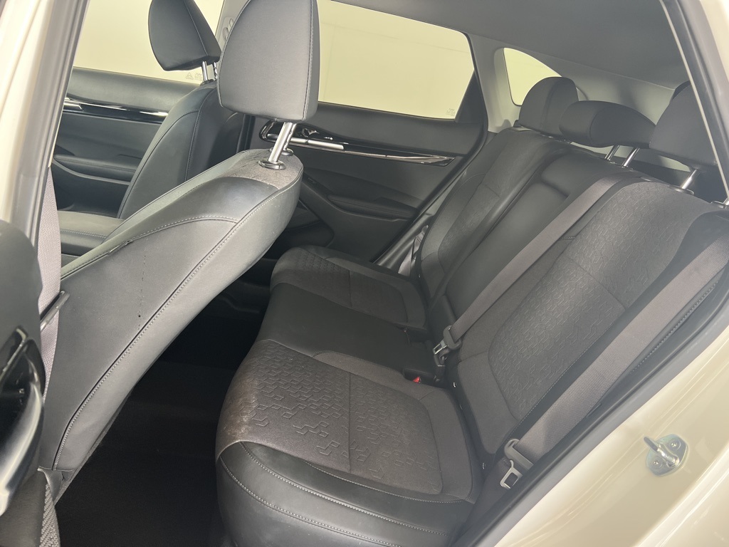 2024 Kia Seltos S photo 12