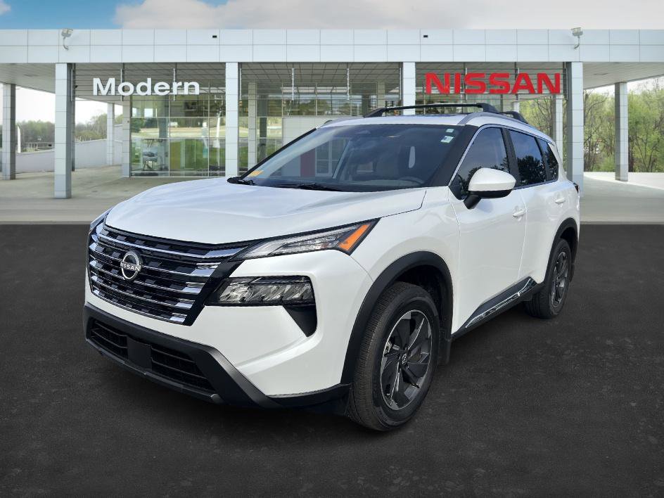 2025 Nissan Rogue SV's photo