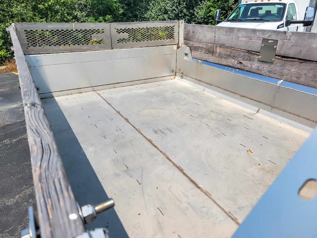 2025 FORD F-450 - Image 18