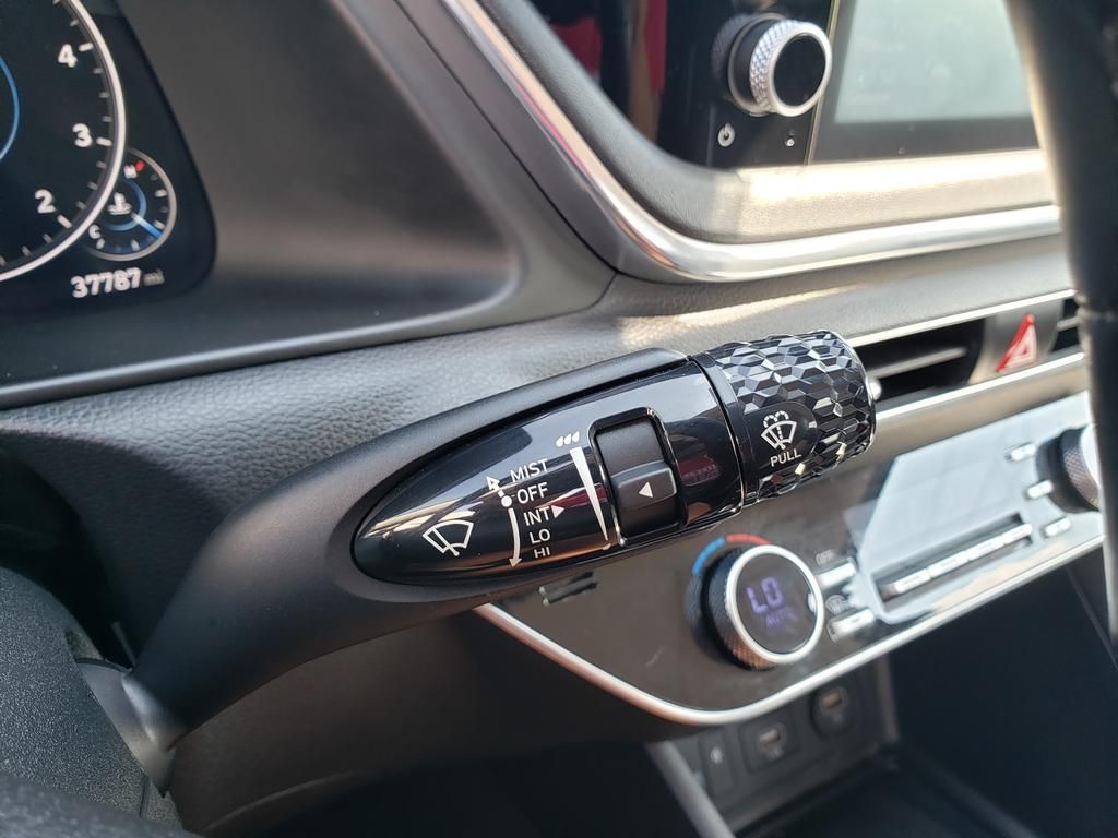 2020 Hyundai Sonata SEL photo 33