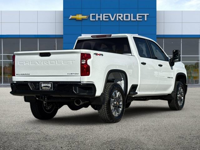 2025 Chevrolet Silverado 2500HD Custom photo 4