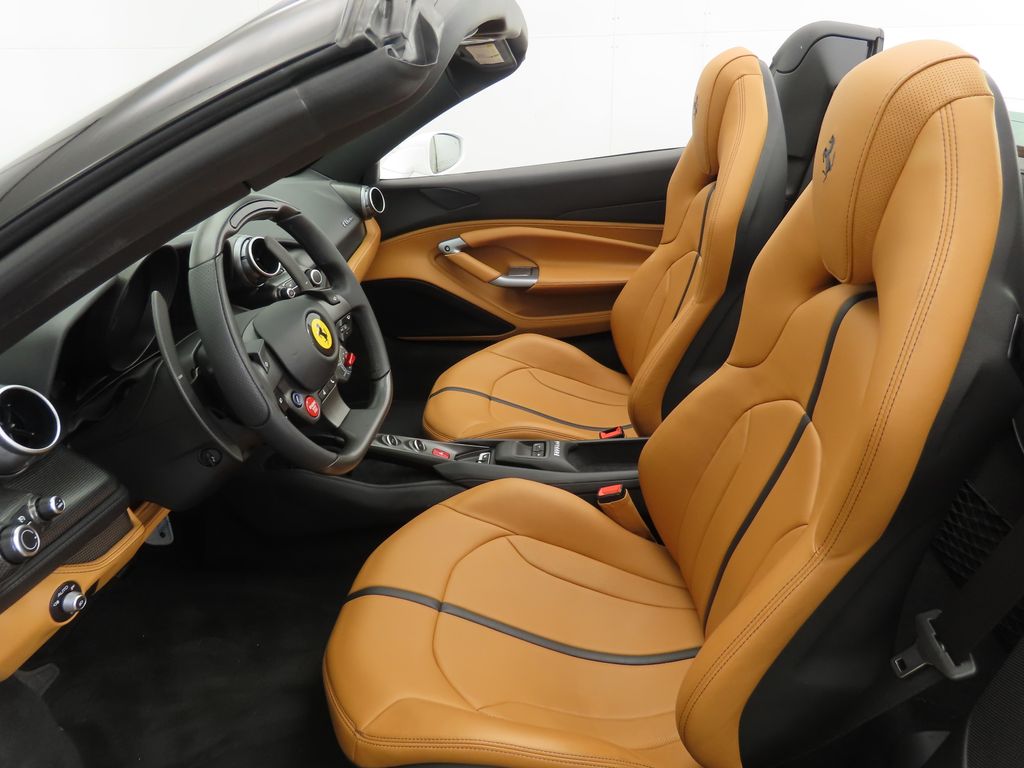 2022 Ferrari F8 Spider Base photo 26