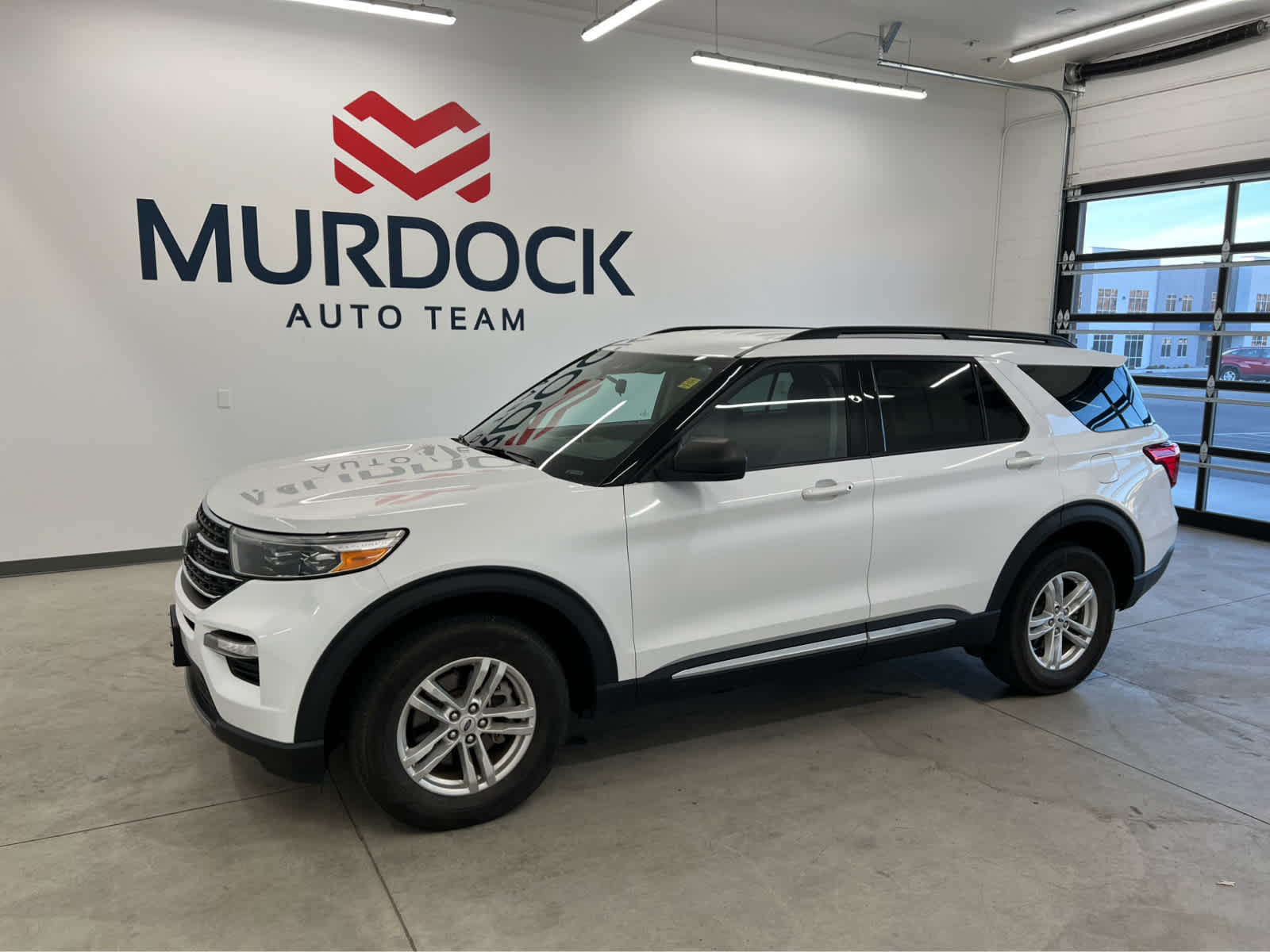 2023 Ford Explorer XLT's photo