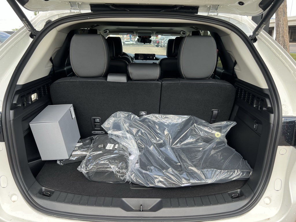 2025 Mazda CX-90 3.3 Turbo Preferred photo 8