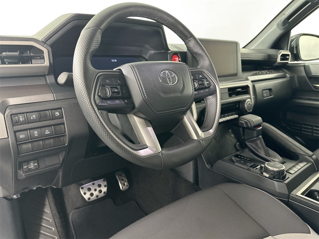 2024 Toyota Tacoma TRD Sport 4x4 photo 18