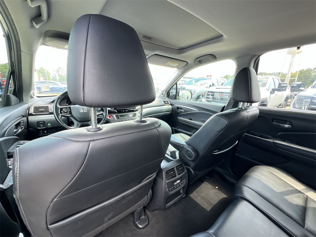 2021 Honda Pilot Special Edition photo 10